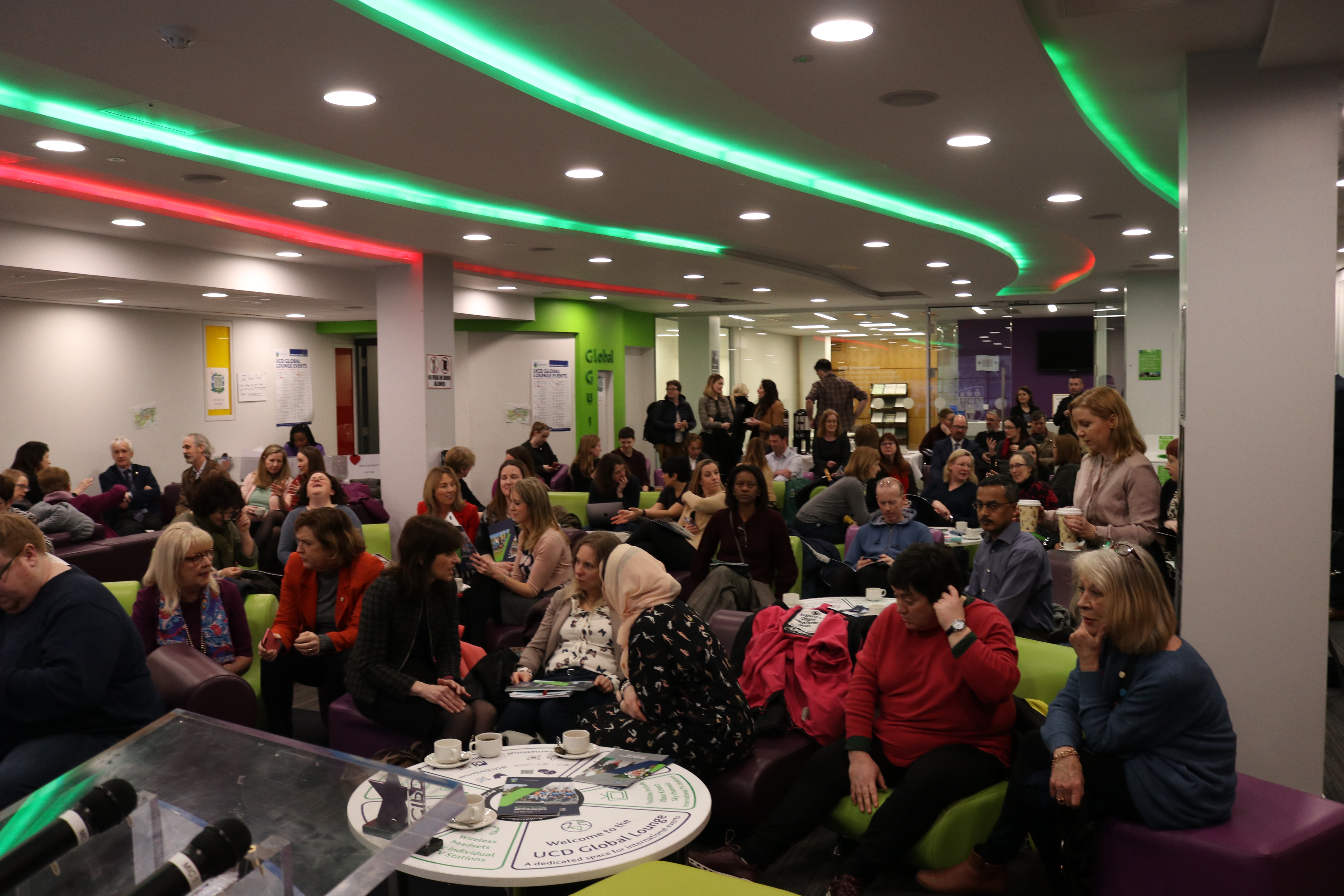 Audience in Global Lounge